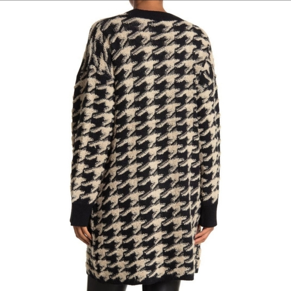 Max Studio Houndstooth Long Cardigan 
